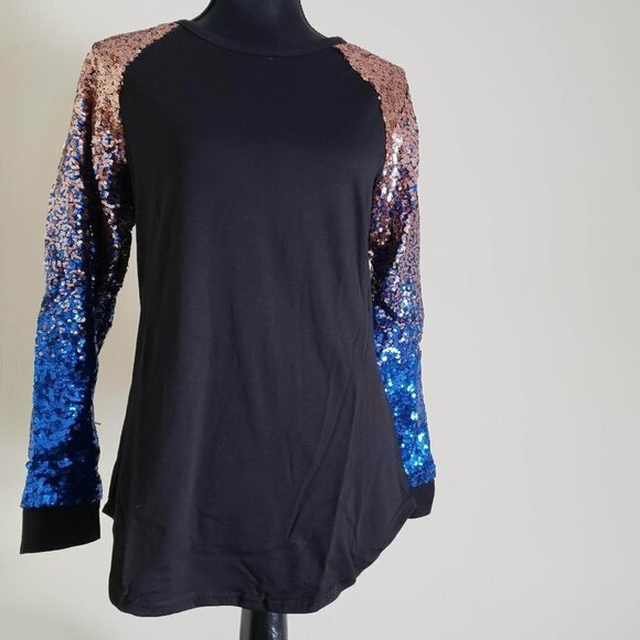 NEW* Sequin Sleeve Top Size Large - Picture 1 of 3
